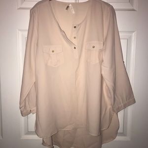 Very nice light pinkish top